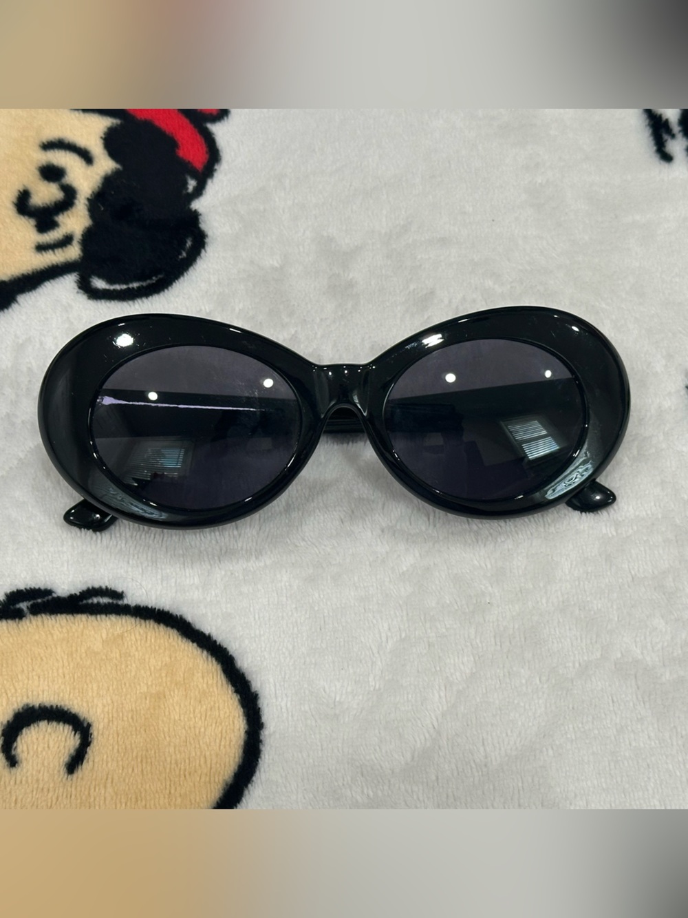 H&M Black Oval Women's Sunglasses